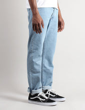 Load image into Gallery viewer, Levis 501 Straight Fit Jeans - Light Broken In