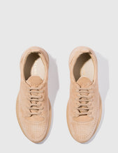 Load image into Gallery viewer, Filling Pieces Steel Runner Perforation - Beige