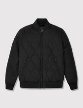 Load image into Gallery viewer, Levis Thermore Quilted Bomber - Black