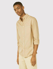 Load image into Gallery viewer, Gant Rugger Organic Oxford Shirt - Daisy Yellow