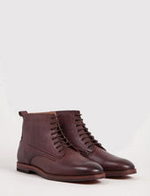 Load image into Gallery viewer, Hudson Forge Leather Boot - Brown