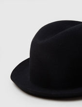 Load image into Gallery viewer, Bailey Chipman Fedora Hat - Black