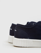 Load image into Gallery viewer, Good News Bagger Low Trainers (Canvas) - Navy