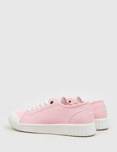 Load image into Gallery viewer, Good News Bagger Low Trainers (Canvas) - Pink