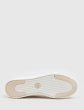 Load image into Gallery viewer, Good News Bagger Low Trainers (Canvas) - Pink