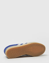 Load image into Gallery viewer, adidas Gazelle Trainers (Suede) - Unity Ink Blue, Metallic Silver & Gum