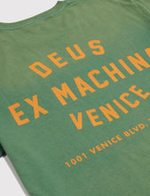 Load image into Gallery viewer, Deus Ex Machina Sunbleached Venice T-Shirt - Shamrock Green