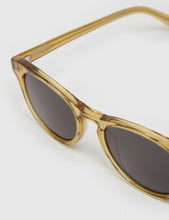 Load image into Gallery viewer, Han Kjobenhavn Timeless Sunglasses - Yellow