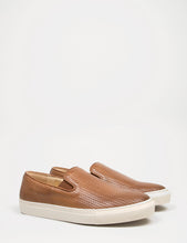 Load image into Gallery viewer, Hudson Hannuk II Leather Slip On Shoes - Tan