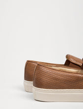 Load image into Gallery viewer, Hudson Hannuk II Leather Slip On Shoes - Tan