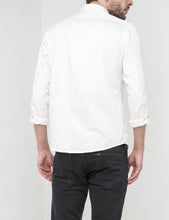 Load image into Gallery viewer, Lee Button Down Shirt - Cloud Dancer
