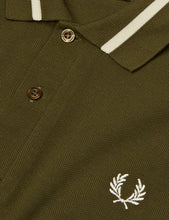 Load image into Gallery viewer, Fred Perry Single Tipped Polo Shirt - Hunting Green