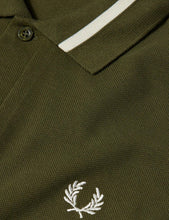 Load image into Gallery viewer, Fred Perry Single Tipped Polo Shirt - Thorn Green