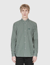Load image into Gallery viewer, Fred Perry Gingham Shirt - Tartan Green
