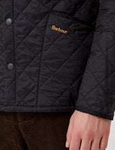 Load image into Gallery viewer, Barbour Heritage Liddesdale Quilted Jacket - Black