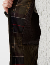 Load image into Gallery viewer, Barbour Brindle Wax Jacket - Fern Green