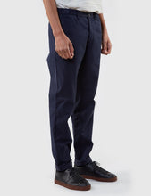 Load image into Gallery viewer, Norse Projects Aros Light Twill Chino (Slim) - Dark Navy