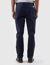 Load image into Gallery viewer, Norse Projects Aros Light Twill Chino (Slim) - Dark Navy