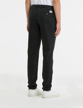 Load image into Gallery viewer, Norse Projects Aros Light Stretch Chino (Slim) - Black