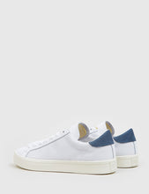 Load image into Gallery viewer, adidas Court Vantage (S76199) - White