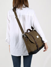 Load image into Gallery viewer, Sandqvist Izzy Messenger Bag - Olive Green