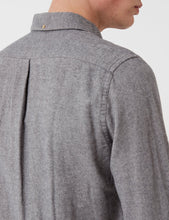 Load image into Gallery viewer, Portuguese Flannel Teca Shirt - Light Grey