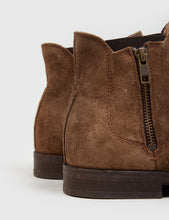 Load image into Gallery viewer, Hudson Mitchell Chelsea Boot (Suede) - Tobacco