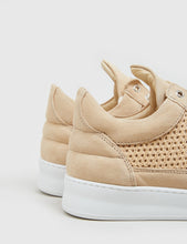 Load image into Gallery viewer, Filling Pieces Low Top Fundament (Suede) - Sand

