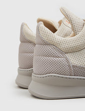 Load image into Gallery viewer, Filling Pieces Low Top Ghost Perforated (Leather) - Grey
