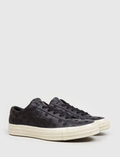 Load image into Gallery viewer, Converse One Star '74 (Polkadot Leather) - Black
