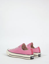 Load image into Gallery viewer, Converse 70's Chuck Taylor Low (Canvas) - Chateau Rose
