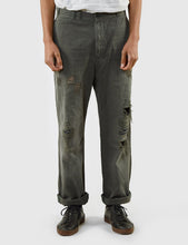 Load image into Gallery viewer, Levis Vintage Clothing Tab Twills Chino - Green Flash
