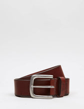 Load image into Gallery viewer, Levis Heavy Leather Premium Belt - Dark Brown
