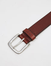 Load image into Gallery viewer, Levis Heavy Leather Premium Belt - Dark Brown
