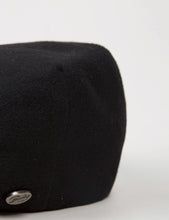 Load image into Gallery viewer, Bailey Cole Cashmere Flat Cap - Black
