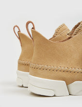 Load image into Gallery viewer, Clarks Originals Trigenic Flex Shoes - Maple
