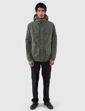 Load image into Gallery viewer, Patagonia Isthmus Parka - Industrial Green
