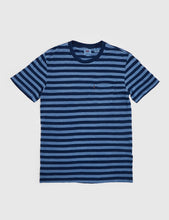Load image into Gallery viewer, Levis Sunset Pocket T-shirt (Stripe) - Navy/Blue
