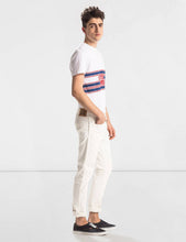 Load image into Gallery viewer, Levis Orange Tab 505C Jeans (Slim Fit) - White
