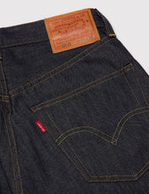 Load image into Gallery viewer, Levis Vintage Clothing 1947 501 Jeans - Rigid
