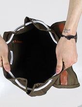 Load image into Gallery viewer, Sandqvist Roald Ground Backpack - Olive
