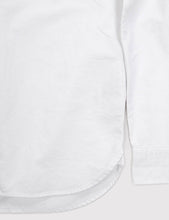 Load image into Gallery viewer, Levis Sunset One Pocket Shirt - White
