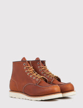 Load image into Gallery viewer, Red Wing 875 Heritage Work 6" Moc Toe Boot - Tan
