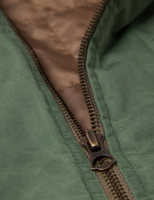 Load image into Gallery viewer, Levis Thermore Bomber - Vineyard Green
