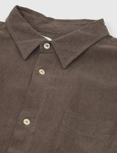 Load image into Gallery viewer, Bellfield Caspar Linen Shirt - Khaki
