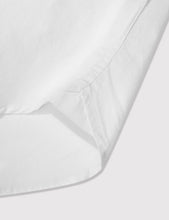 Load image into Gallery viewer, Bellfield Principle Longline Grandad Shirt - White
