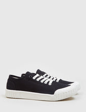 Load image into Gallery viewer, Good News Bagger Low Trainers (Canvas) - Black
