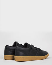 Load image into Gallery viewer, Reebok Workout Low Clean FVS - Black
