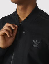 Load image into Gallery viewer, adidas Deluxe Superstar Track Jacket - Black
