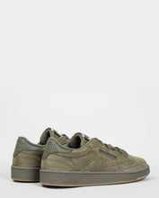 Load image into Gallery viewer, Reebok Club C 85 Suede (BS7890) - Hunter Green
